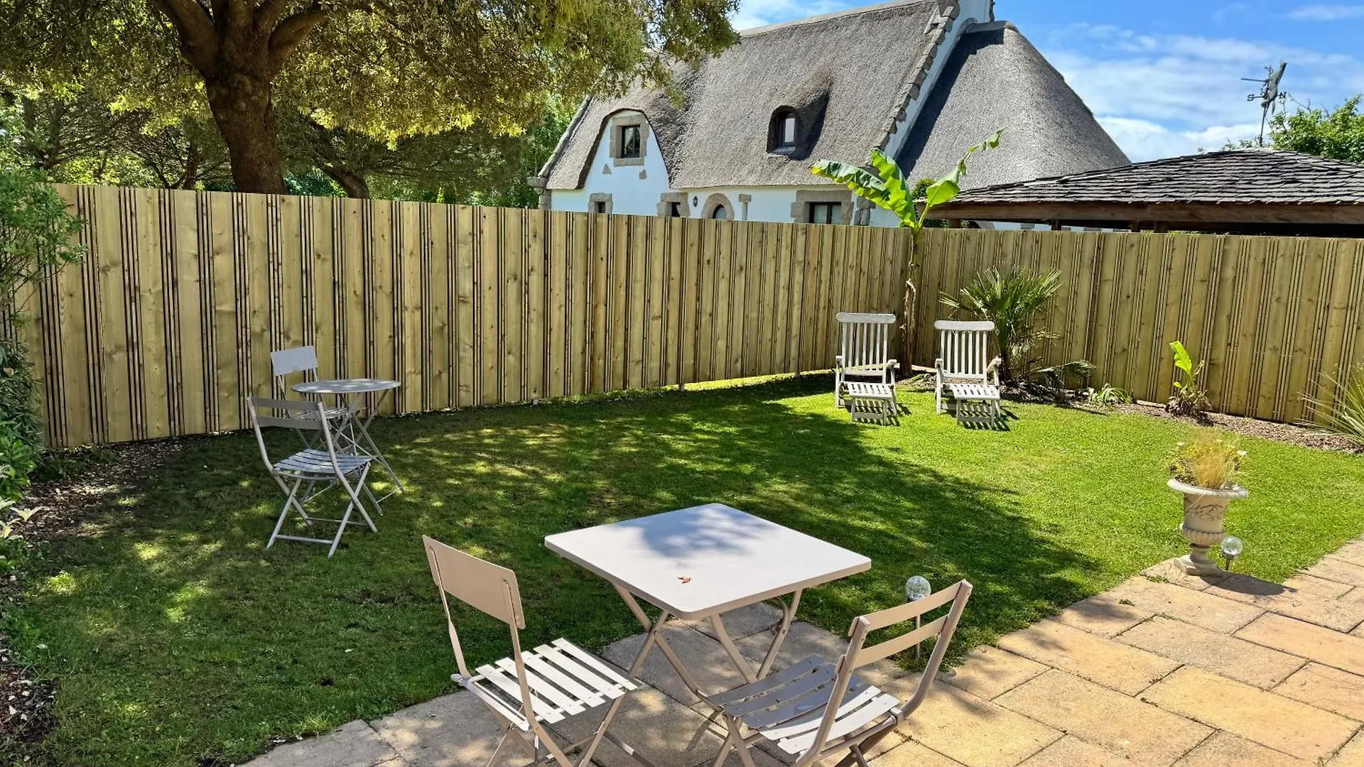 Le Penty Vila Ploemeur 0*,  França
